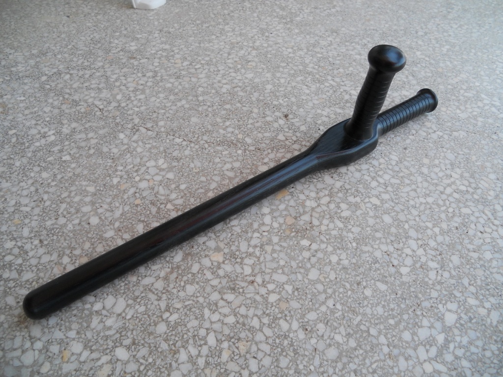 Tonfa